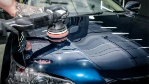 resultado final pintura automotiva carro com acabamento premium e brilho